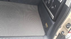 Toyota FJ Cruiser 2006-2022 Alfombrilla de maletero (EVA, Negro) foto 4