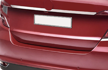 Fiat Tipo Cross 2021- Moldura cromada sobre la matrícula (acero inoxidable) foto 1