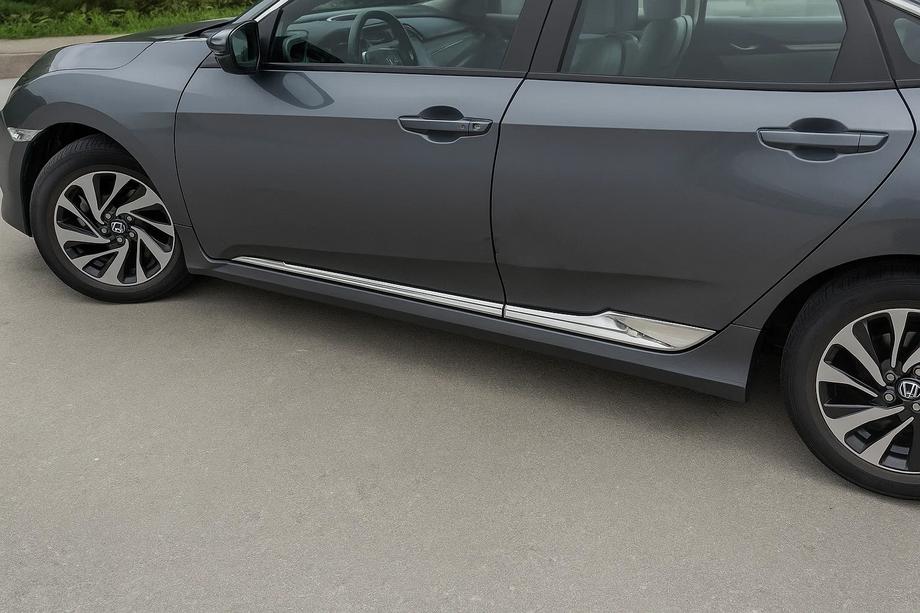 Honda Civic Sedan X 2016-2021 Molduras de Puerta V2 (4 uds, Acero Inoxidable) Image