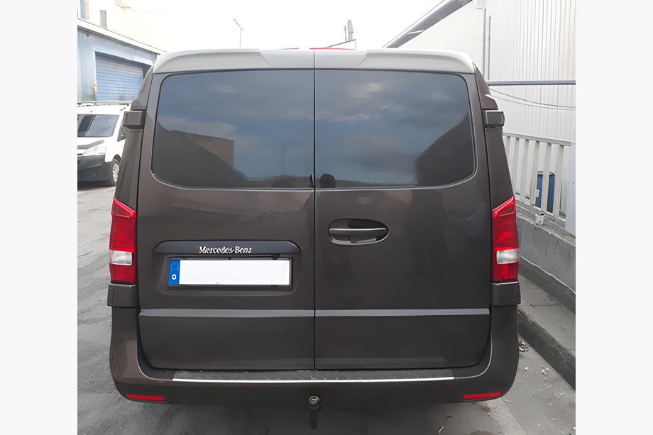 Mercedes Vito/V-class W447 2014- Alerón Anatómico 2 Puertas (imprimado para pintar) Image