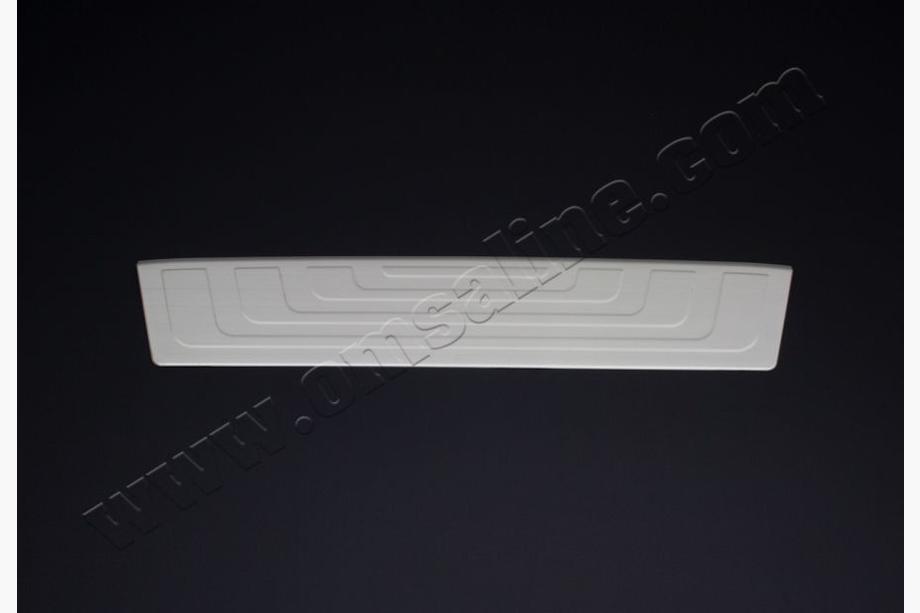 Mercedes X class 2017-2020 Protector de parachoques trasero (1 ud, acero inoxidable) Foto 1