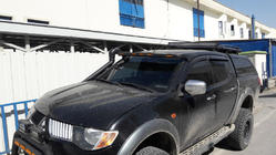 Mitsubishi L200 2006-2015 Visera para parabrisas (Meliset LED) foto 1