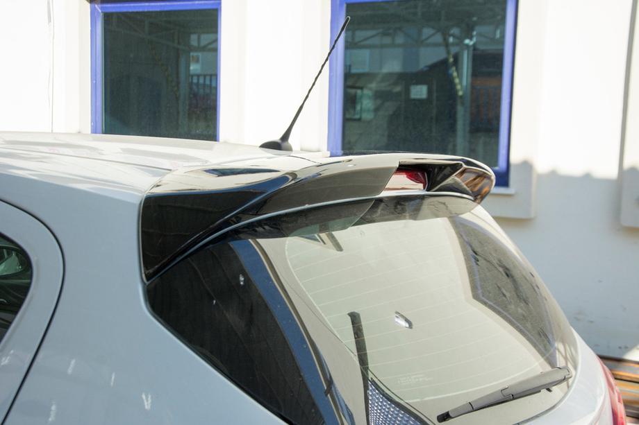 Opel Corsa E 2015-2019 Alerón (imprimado para pintar) Image