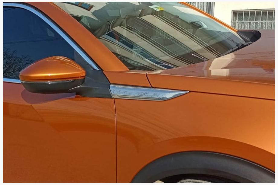 Peugeot 2008 2019- Molduras de guardabarros en acero inoxidable (2 uds) Foto 1