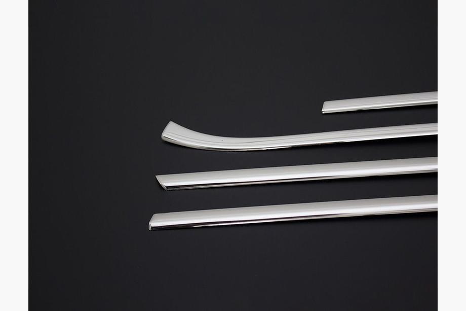 Peugeot 308 2014-2021 Molduras inferiores de ventana OmsaLine (4 uds, acero inoxidable) Foto 4