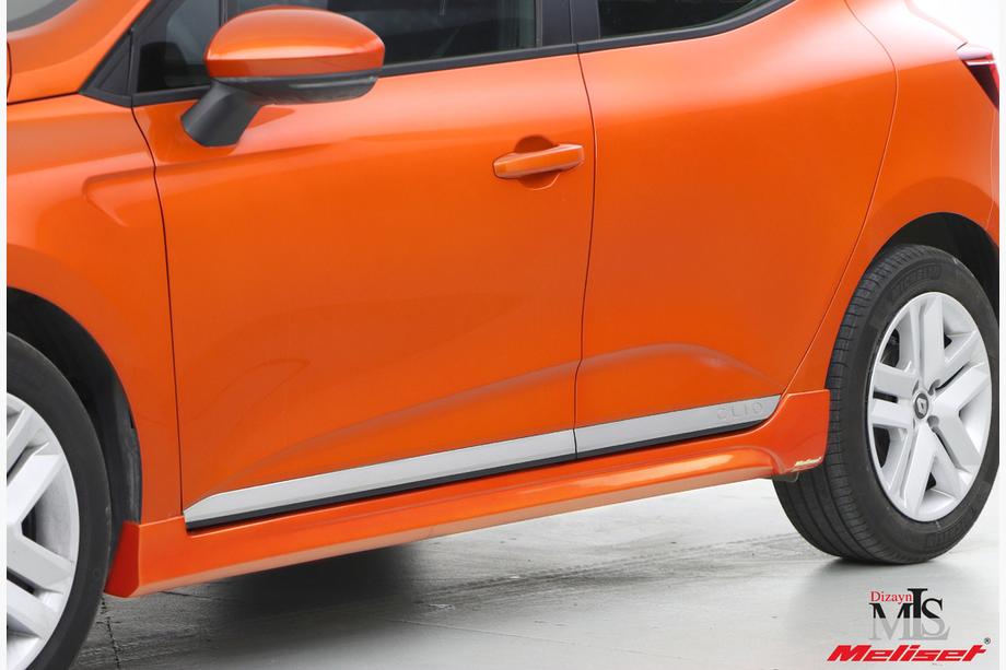 Renault Clio V 2019- Faldones laterales (imprimados para pintar) Image