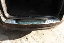 Skoda Superb 2015-2024 Protector de Parachoques Trasero SW Acero Inoxidable foto 2