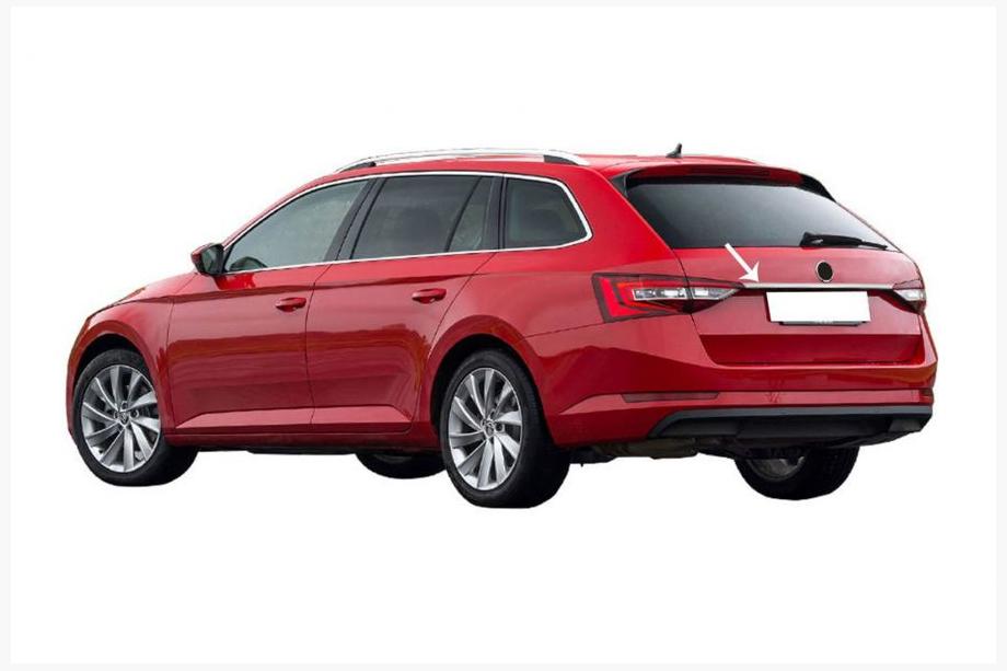Skoda Superb 2015-2024 Moldura trasera sobre matrícula SW (acero inoxidable) Image