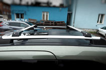 Peugeot Partner Tepee 2008-2018 Barras de techo para rieles con llave Skybar V1 (juego de 2) foto 2