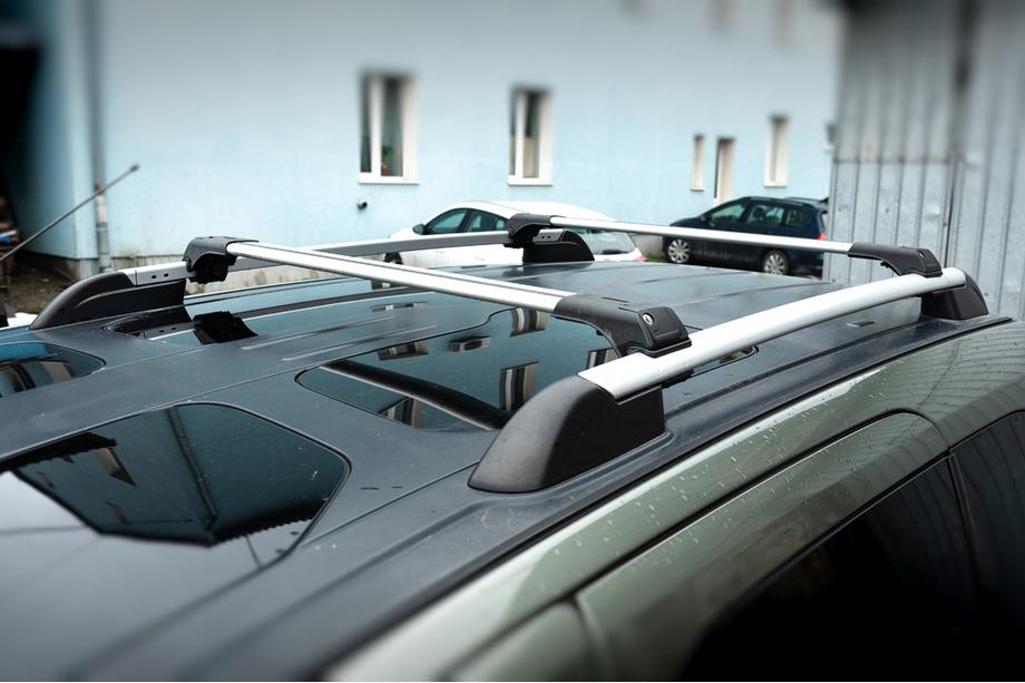 Peugeot Partner Tepee 2008-2018 Barras de techo para rieles con llave Skybar V1 (juego de 2) Image