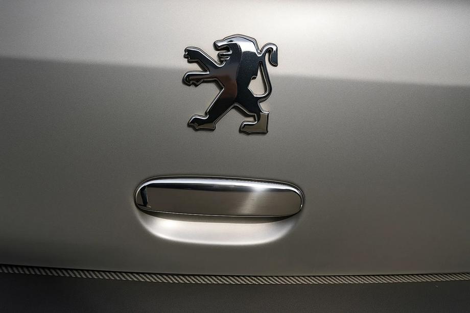 Peugeot 307 2001-2008 Cubierta de manija de maletero cromada (acero inoxidable) Image