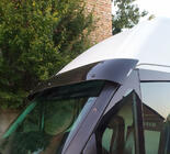 Iveco Daily 2014- Visera de parabrisas V2 (negro brillo, 5mm) foto 5