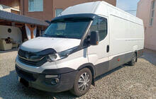 Iveco Daily 2014- Visera de parabrisas V2 (negro brillo, 5mm) foto 6