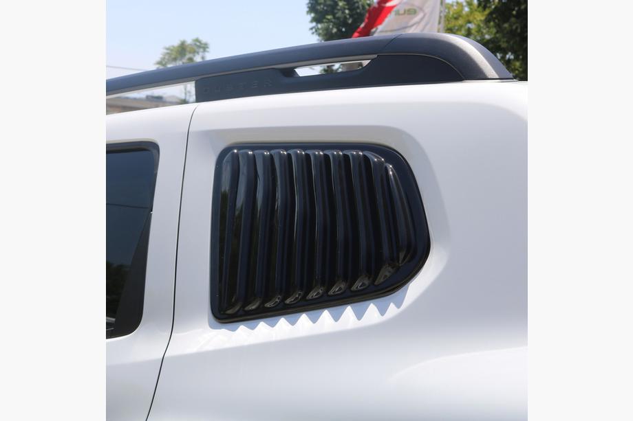 Renault Duster 2018-2024 Cubiertas de ventanas traseras EuroCap (2 uds, ABS) Image