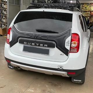 Cubierta de maletero de plastico Dacia Duster 2008-2018 foto 1