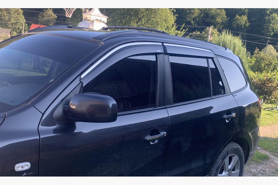 Hyundai Santa Fe 2 2006-2012 Deflectores de ventana con moldura cromada (4 uds, Niken) Image