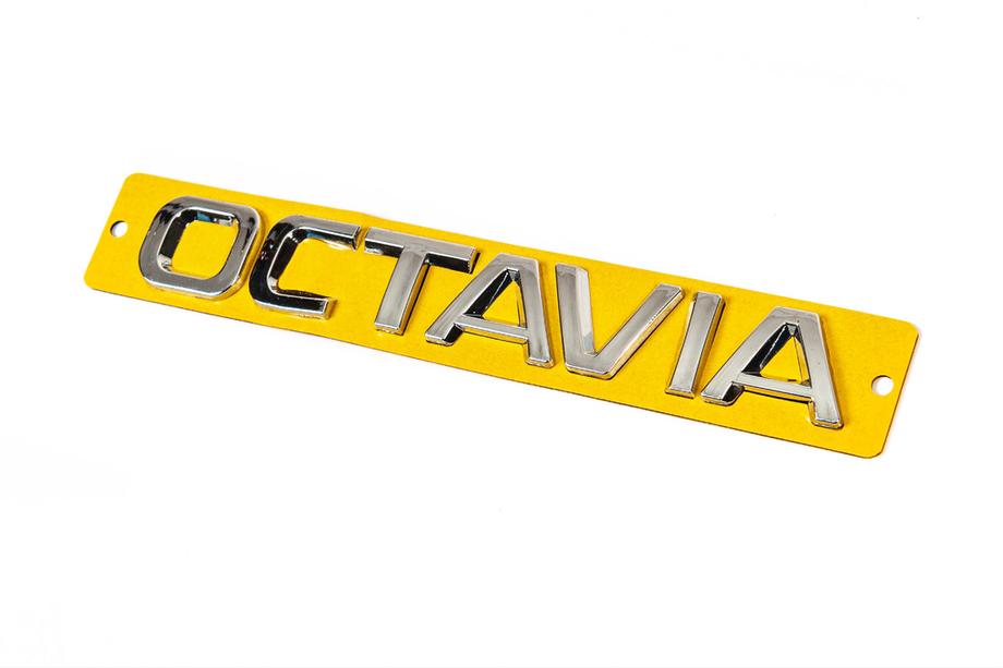 Skoda Octavia III A7 2013-2019 Emblema Octavia (165mm x 22mm) Image