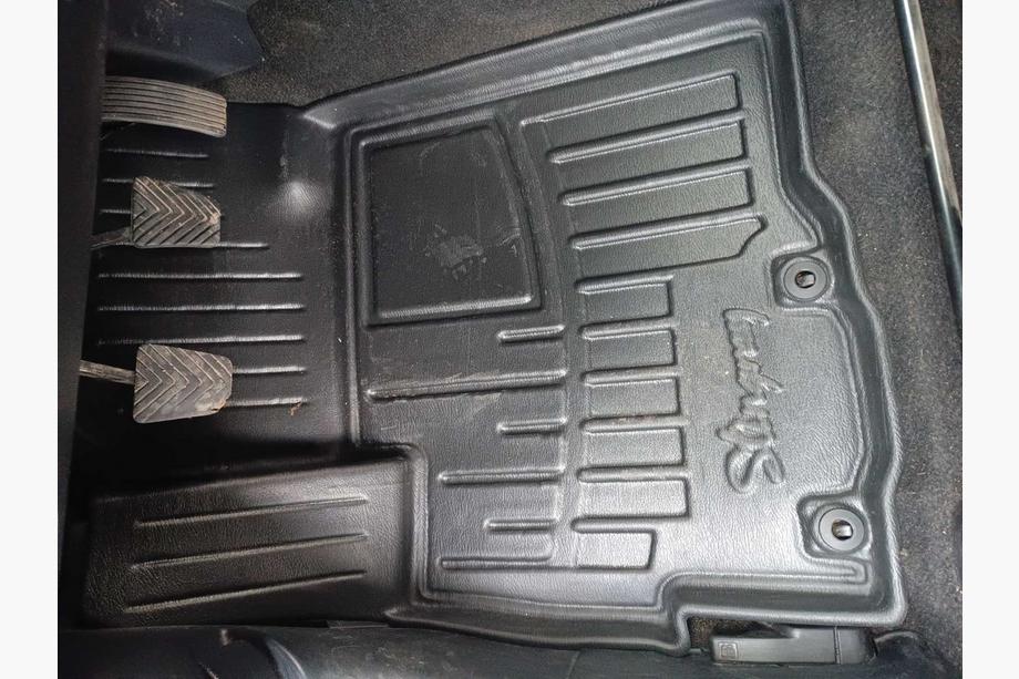 Peugeot 4007 2007-2013 Alfombrillas de goma Stingray 3D (5 uds, poliuretano) Image