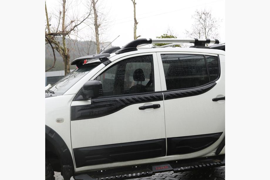 Mitsubishi L200 2006-2015 Molduras Superiores de Puerta (4 uds, ABS) Foto 2