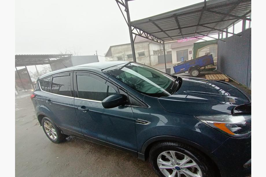 Ford Kuga/Escape 2013-2019 Deflectores de ventana encastrables (Esa, 4 uds) Foto 3
