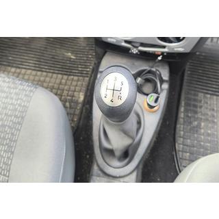 Pomo de cambio 8200079112 (negro con cromo) Renault Logan I 2005-2008 foto 3