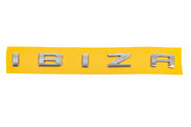 Seat Ibiza 2017- Inscripción Ibiza 6L6853687A (275mm x 25mm) foto 1