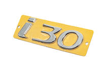 Hyundai I-30 2007-2011 Emblema I30 (108mm x 37mm) foto 2