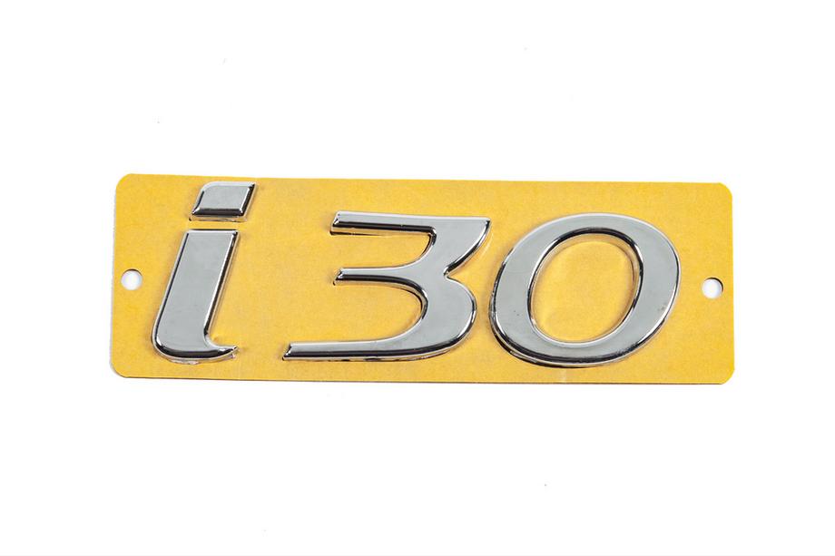 Hyundai I-30 2007-2011 Emblema I30 (108mm x 37mm) Image
