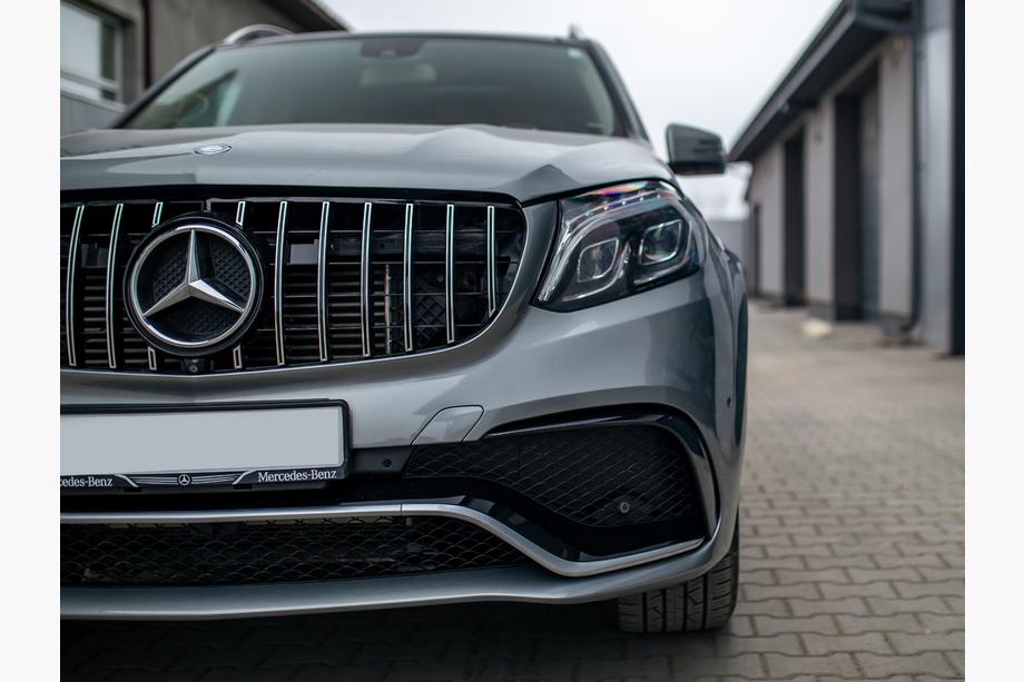 Mercedes GL/GLS class X166 2012-2019 Kit de restyling de GL a GLS AMG Foto 44