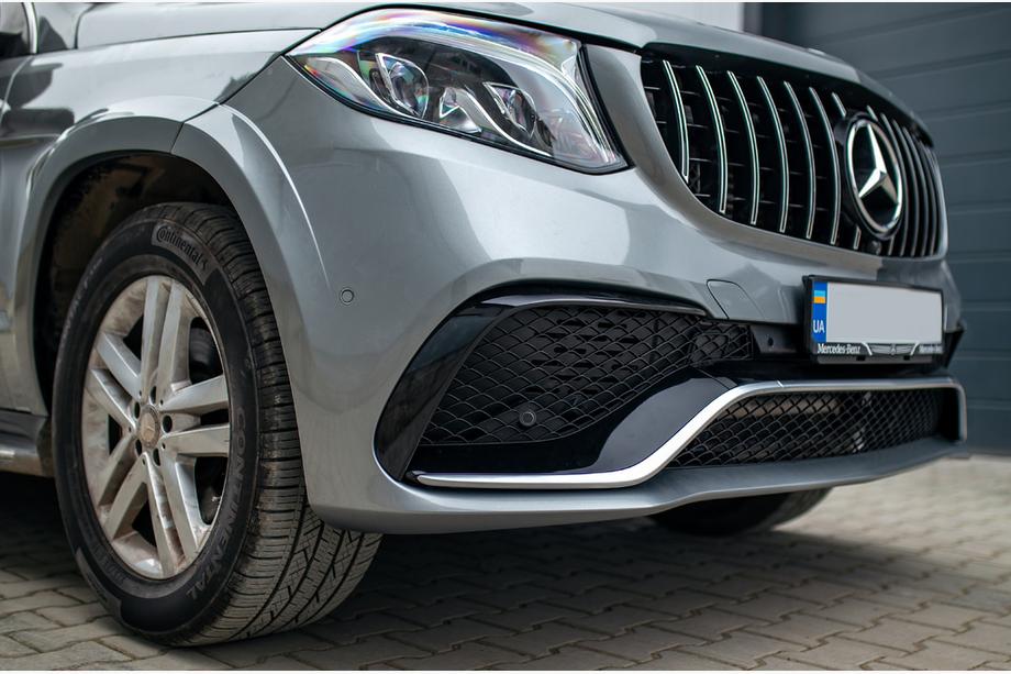 Mercedes GL/GLS class X166 2012-2019 Kit de restyling de GL a GLS AMG Foto 46