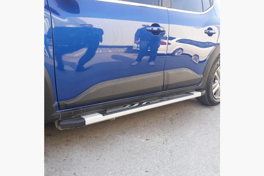 Dacia Sandero 2021- Molduras de puertas (4 uds) Foto 3