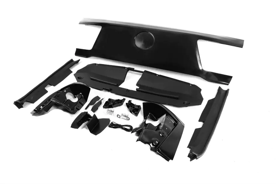 Toyota Land Cruiser 200 2007-2021 Kit de restyling a LC 300 High-Line (Juego completo) Foto 36
