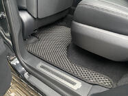 Lexus LX 500d/600 2022- Alfombrillas EVA negras foto 3