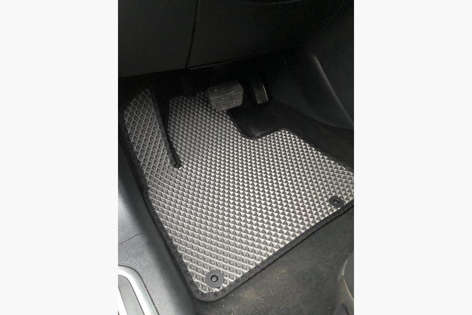 Citroen C-5 2008-2017 Alfombrillas EVA (negras) Image