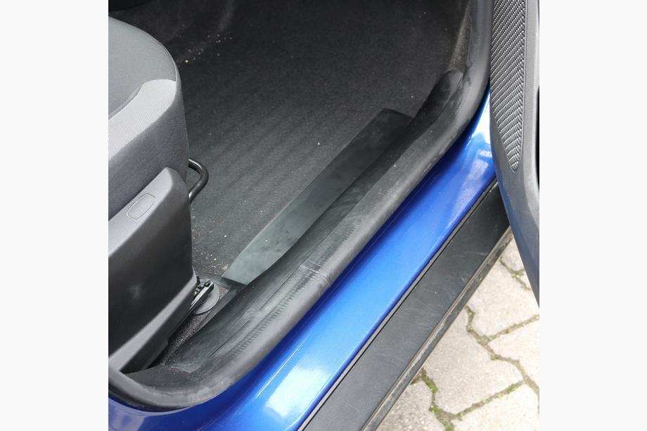 Dacia Duster 2018-2024 Cubiertas interiores de estribos EuroCap (5 uds, ABS) Foto 6
