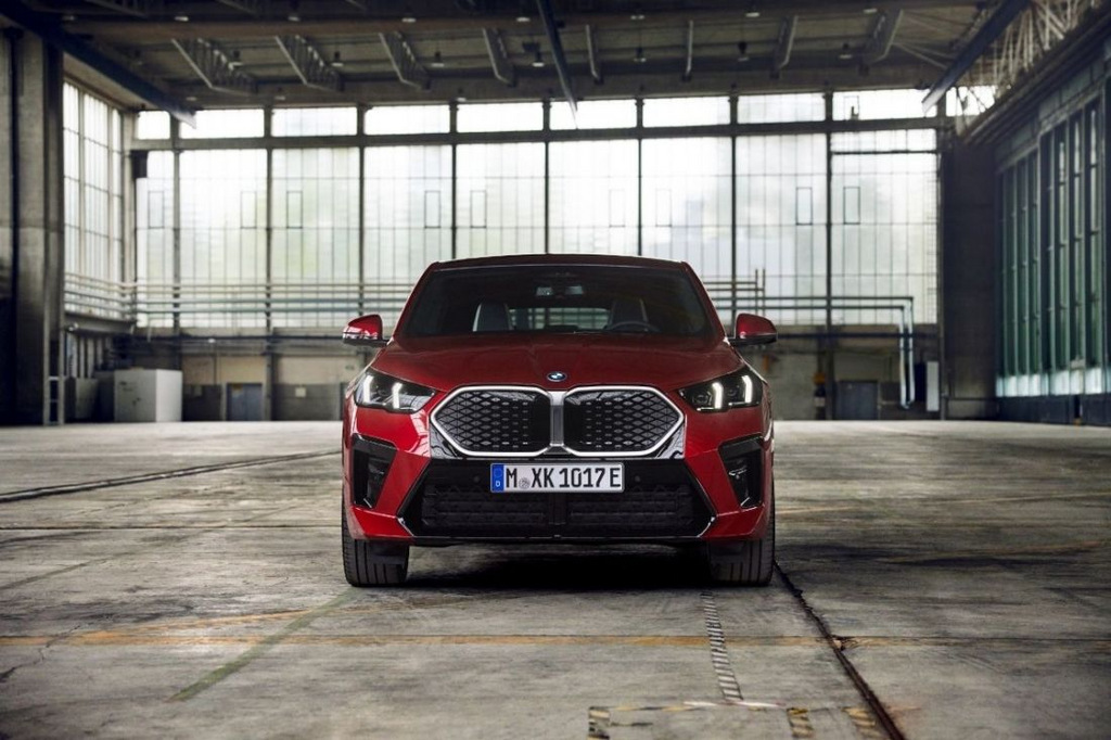 Crossover compacto eléctrico BMW iX2