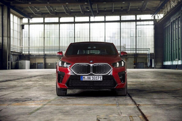 Crossover compacto eléctrico BMW iX2
