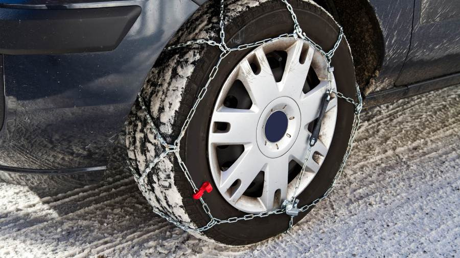 ¿Por qué necesitas cadenas sobre ruedas y cómo usarlas correctamente?