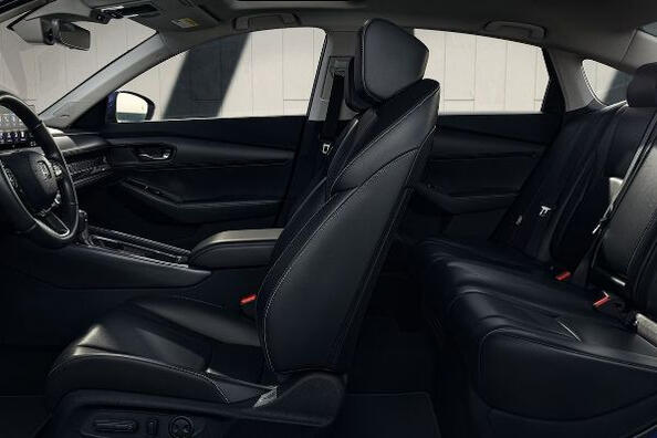Revisión del sedán Honda Accord de nueva generación Foto 5