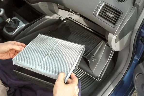 ¿Cuándo se debe cambiar el filtro interior del coche?