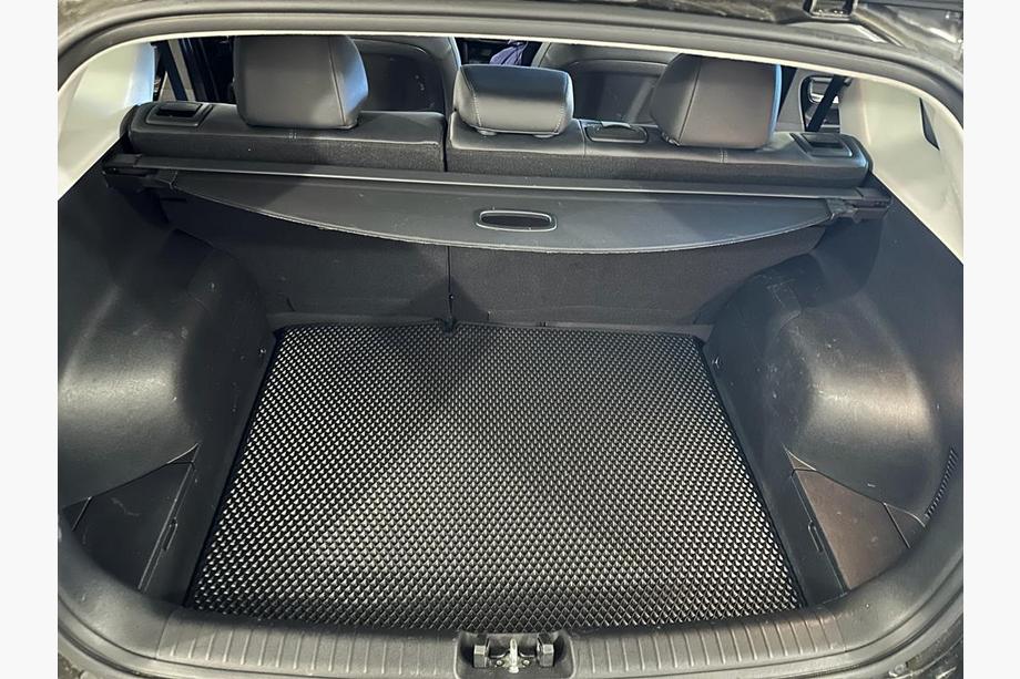 Kia Niro 2016–2021 Alfombrilla de maletero EVA (negro) Image