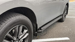 Nissan Armada 2016-2024 Estribos Laterales New Vision Grey (2 uds., Aluminio) foto 1
