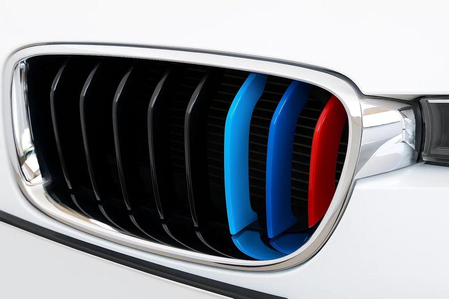 BMW 3 Series F30/F31 2012-2019 Cubiertas de rejilla para parrilla de 8 lamas (3 uds) Image
