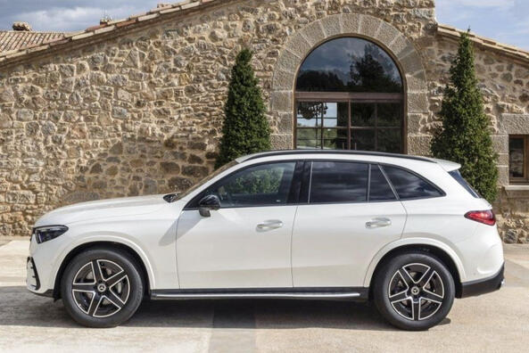 Revisión del crossover con tracción total del Mercedes-Benz GLC de segunda generación Foto 2