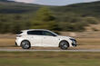 Revisión del hatchback eléctrico compacto Peugeot e-308 foto 3