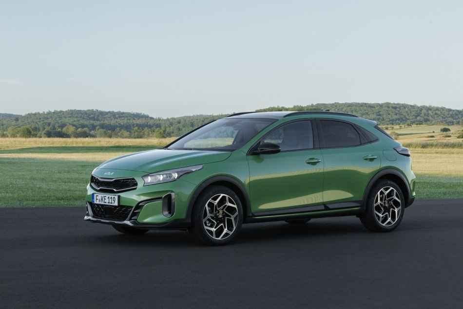 Revisión del hatchback todoterreno KIA XCeed actualizado