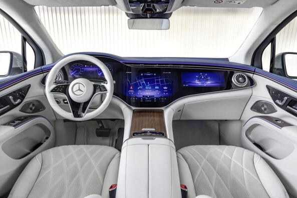 Revisión del crossover eléctrico premium Mercedes-Benz EQS Foto 5