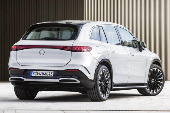 Revisión del crossover eléctrico premium Mercedes-Benz EQS Foto 4