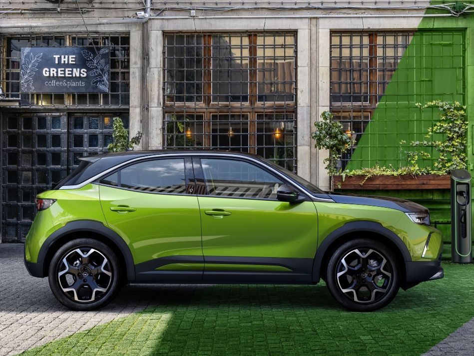 Revisión del crossover urbano eléctrico Opel Mokka-e