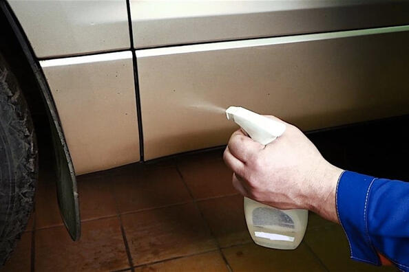 Medios para limpiar la carrocería del automóvil: ¿cuáles son los beneficios y cómo elegir? Foto 1